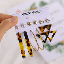 Load image into Gallery viewer, 2020 Vintage Pearl Twist Big Circle Earrings Set for Women Fashion Geometric Imitation Pearl Crystal Earrings Jewelry