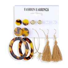 Load image into Gallery viewer, 2020 Vintage Pearl Twist Big Circle Earrings Set for Women Fashion Geometric Imitation Pearl Crystal Earrings Jewelry