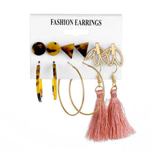 Load image into Gallery viewer, 2020 Vintage Pearl Twist Big Circle Earrings Set for Women Fashion Geometric Imitation Pearl Crystal Earrings Jewelry