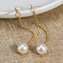Load image into Gallery viewer, New Korean Simple Plain Gold Metal Beaded Pearl Hoop Earring Fashion Big Circle Hoops Statement Earrings for Women Party Jewelry