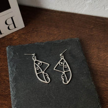 Load image into Gallery viewer, Punk Human Face Drop Earrings For Women Retro Abstract Hollow out Statement Hand Metal Fashion Dangle Earring Jewelry