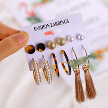 Load image into Gallery viewer, 2020 Vintage Pearl Twist Big Circle Earrings Set for Women Fashion Geometric Imitation Pearl Crystal Earrings Jewelry
