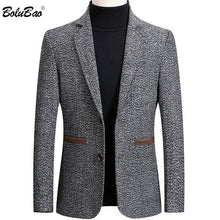 Load image into Gallery viewer, BOLUBAO Brand Men Blazer Wild Retro Prom Men's Suit Jacket High Quality Fashion British Style Slim Fit Warm Casual Blazer Male
